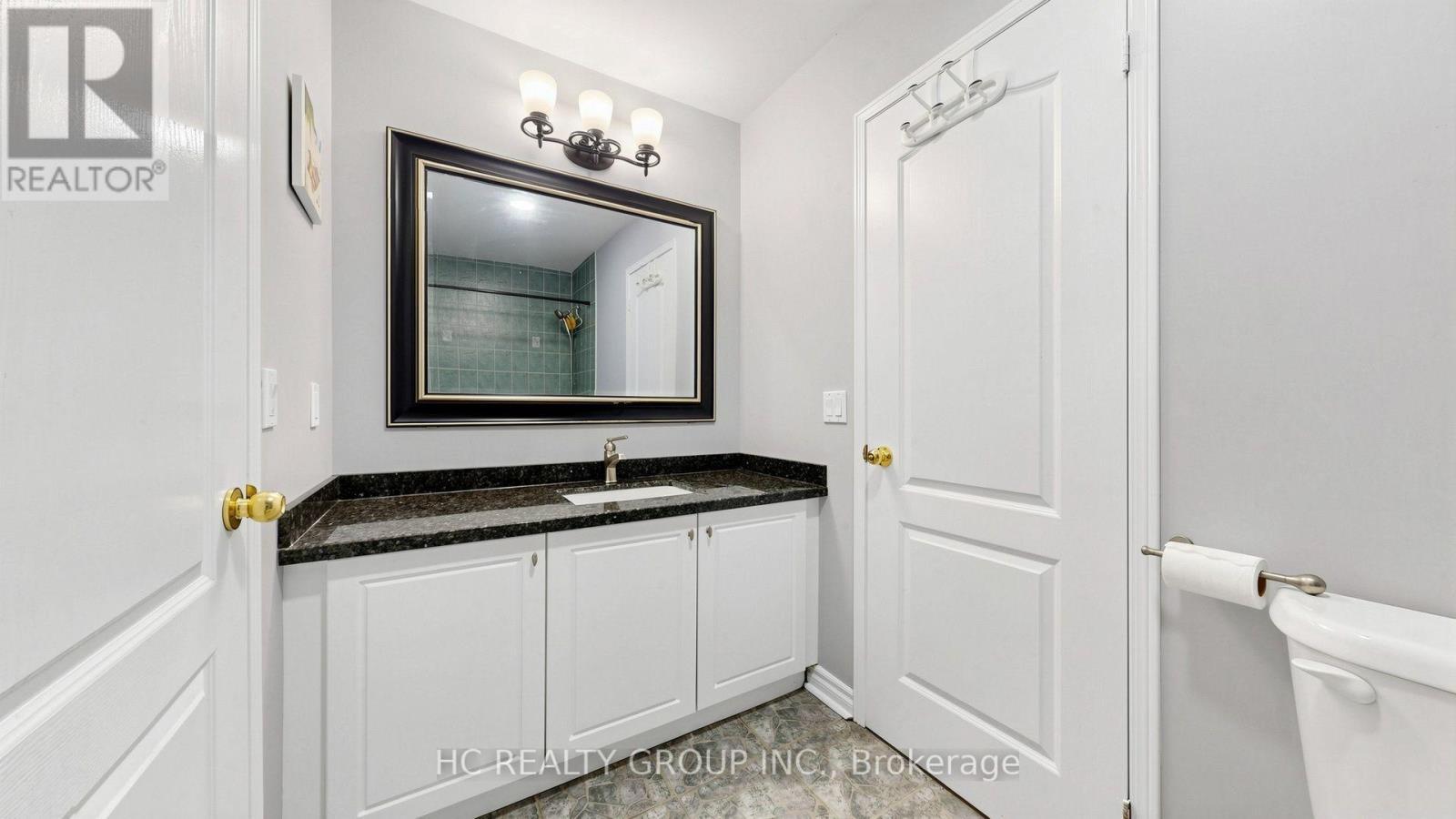 232 Stonebridge Drive, Markham, ON - Indoor Photo Showing Bathroom