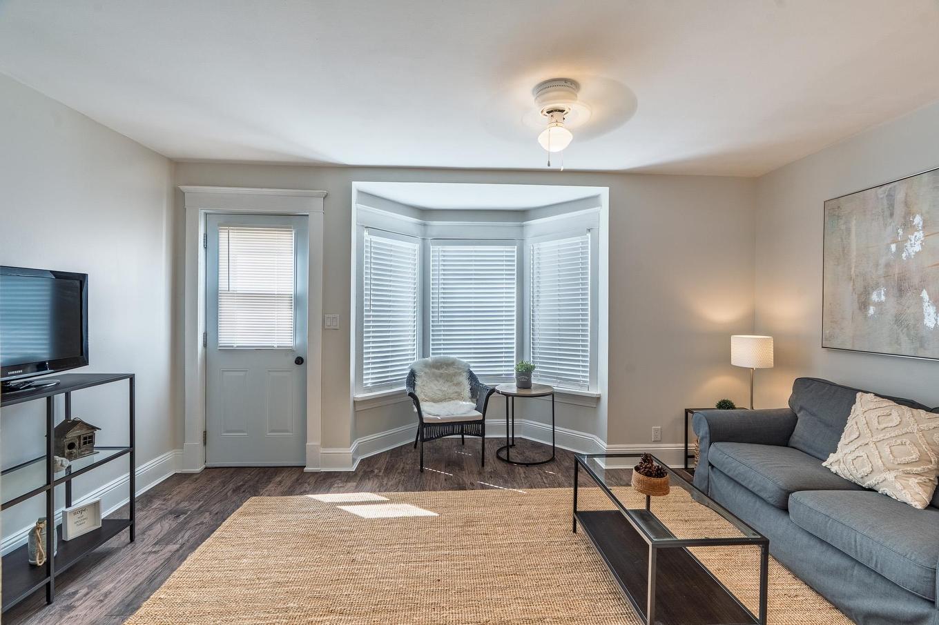 285 Convent Street, Summerside, PE - Indoor Photo Showing Living Room