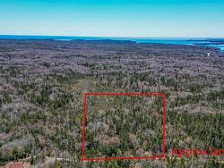 21 Summerset Drive East Sable River, NS B0T 1V0