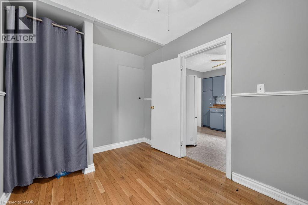 23 Harrison Avenue, Hamilton, ON - Indoor Photo Showing Other Room