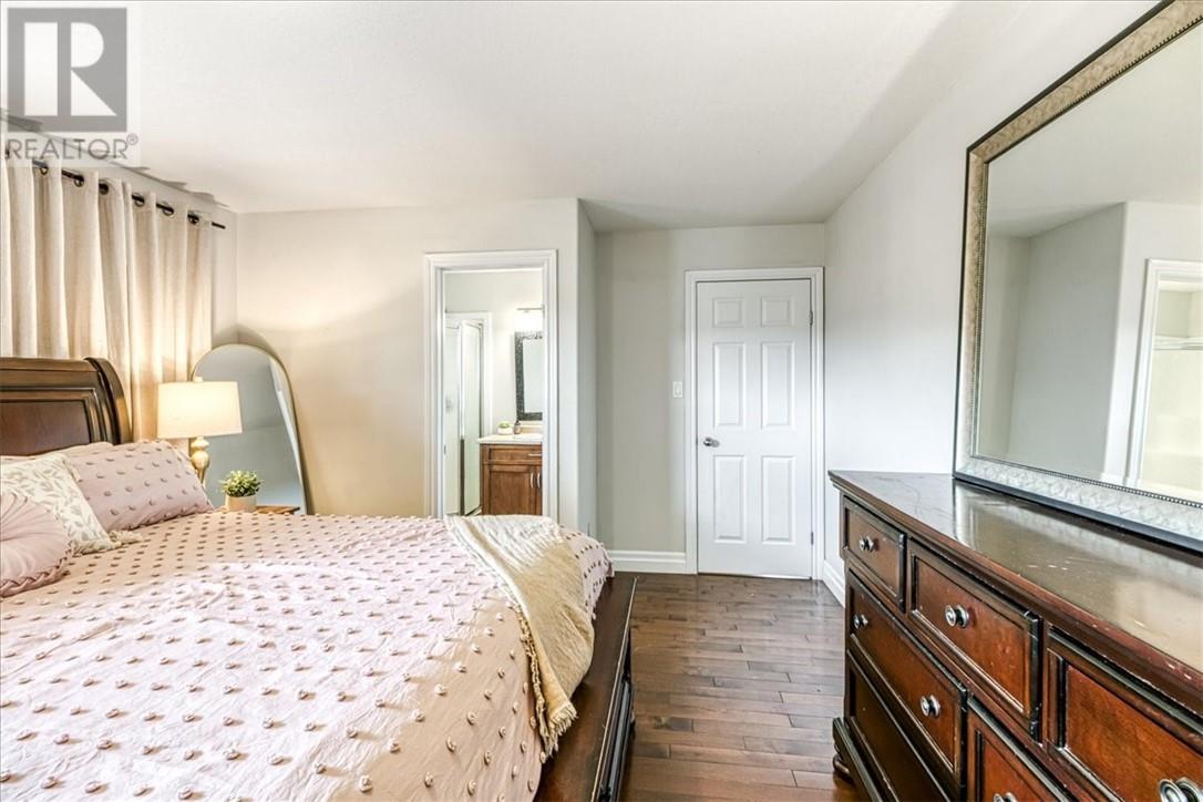33 Oak, Capreol, ON - Indoor Photo Showing Bedroom