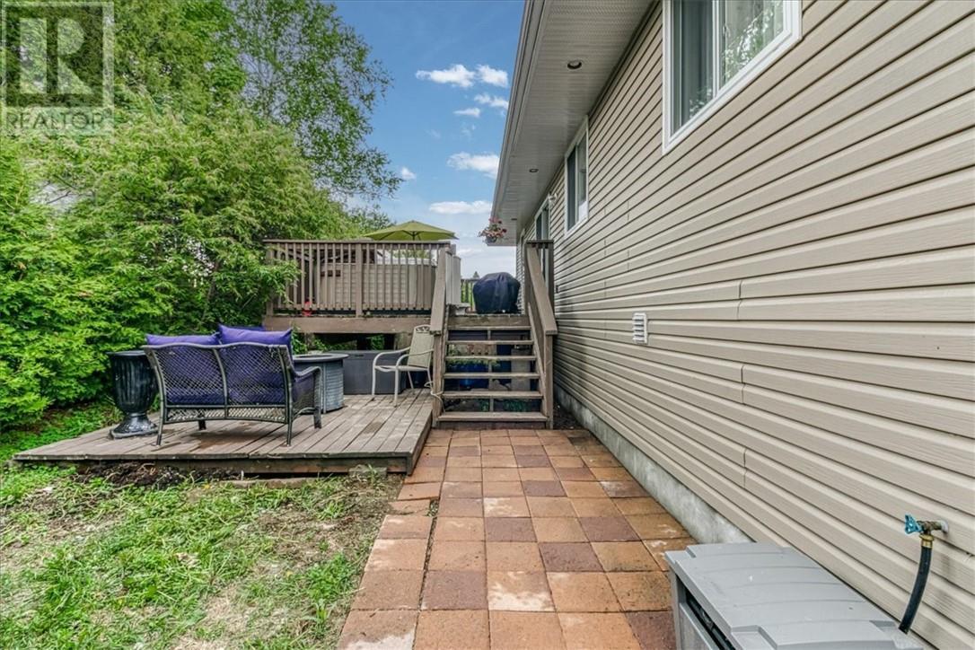 33 Oak, Capreol, ON - Outdoor With Deck Patio Veranda