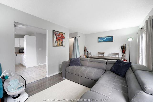 8665 Darlington Crescent, Windsor, ON