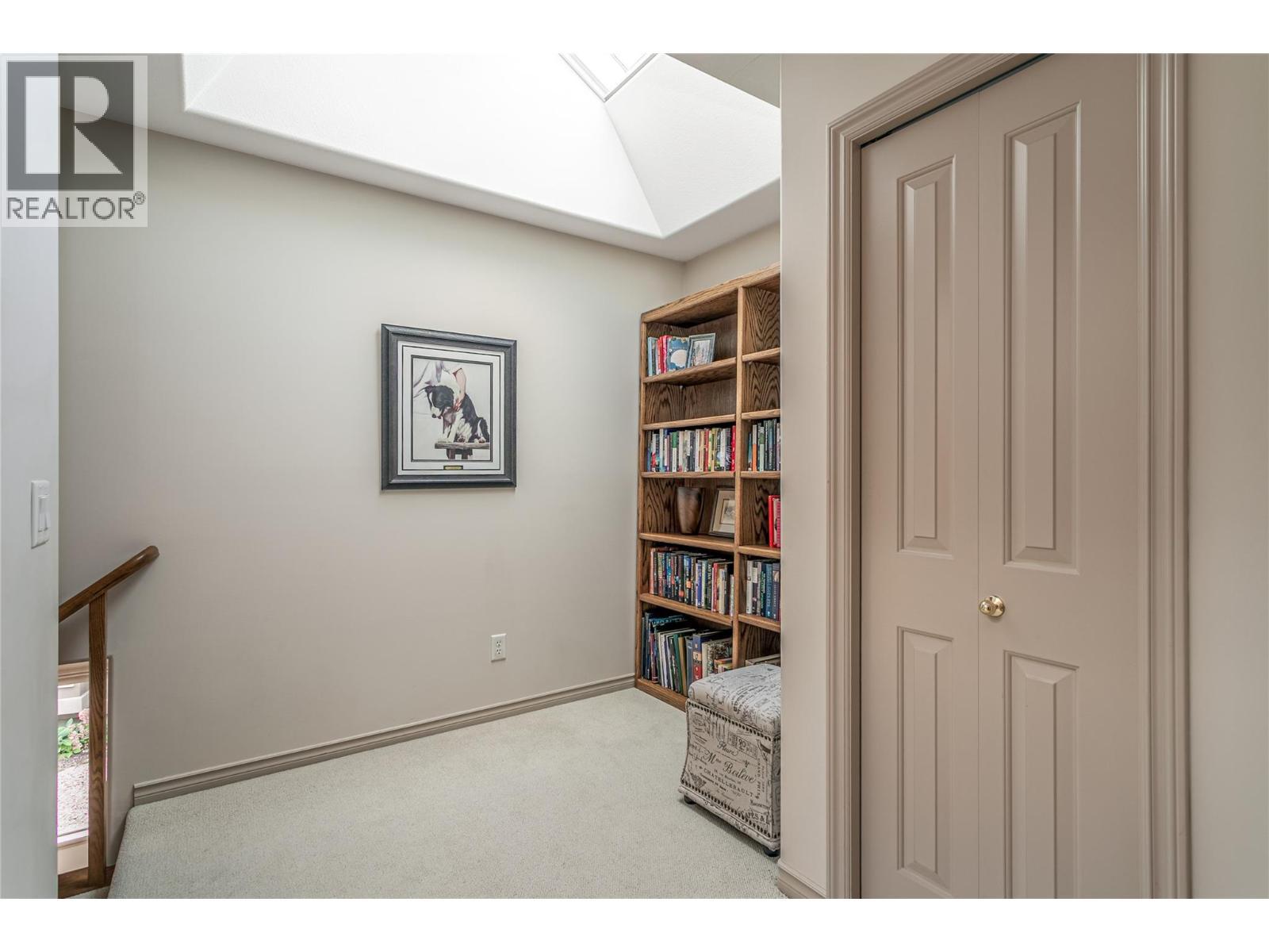 4122 Gallaghers Boulevard S, Kelowna, BC - Indoor