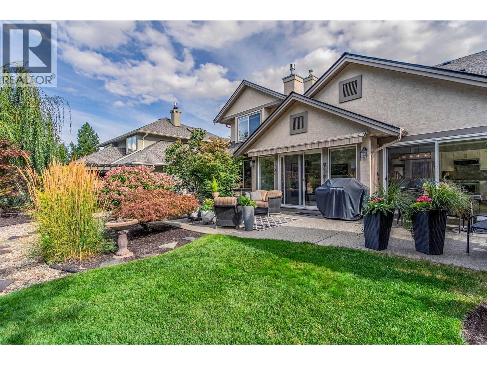 4122 Gallaghers Boulevard S, Kelowna, BC - Outdoor With Deck Patio Veranda