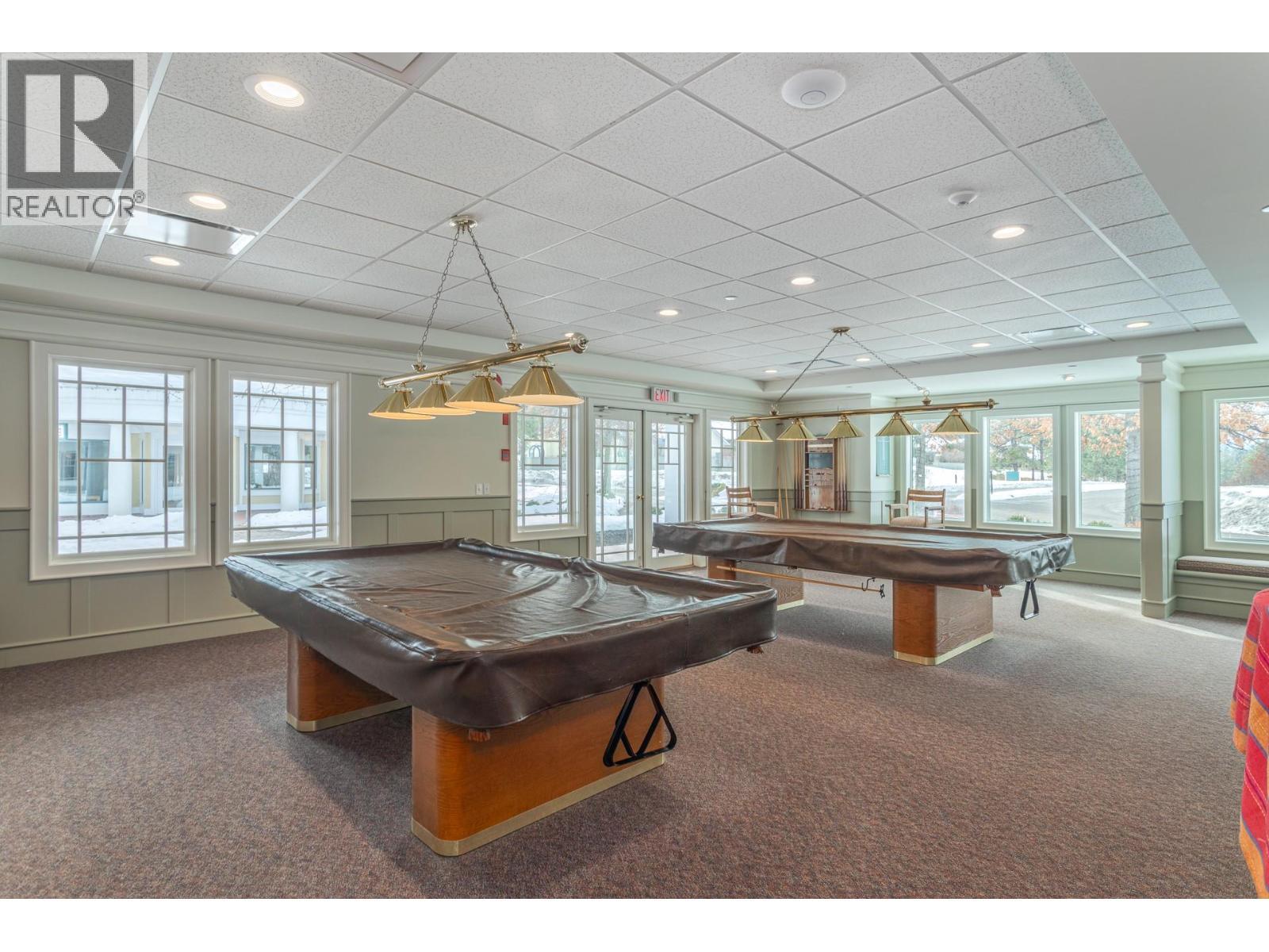 4122 Gallaghers Boulevard S, Kelowna, BC - Indoor Photo Showing Other Room