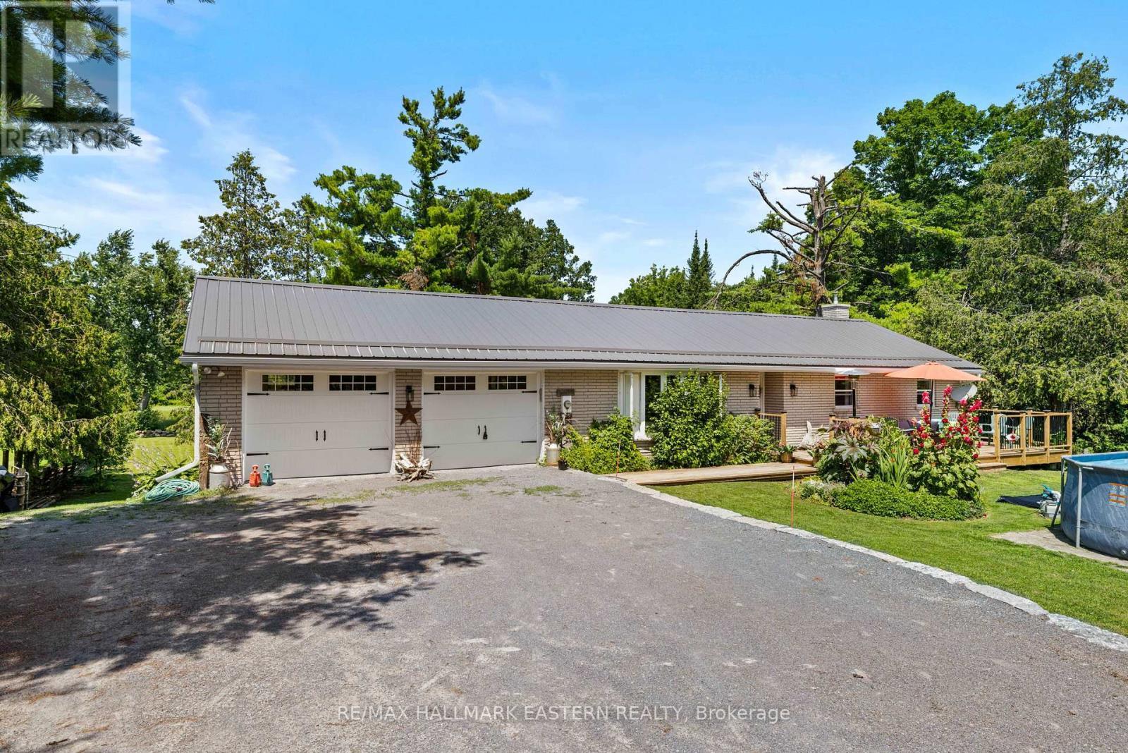 2694 County Road 6 E, Douro-Dummer, ON - Outdoor