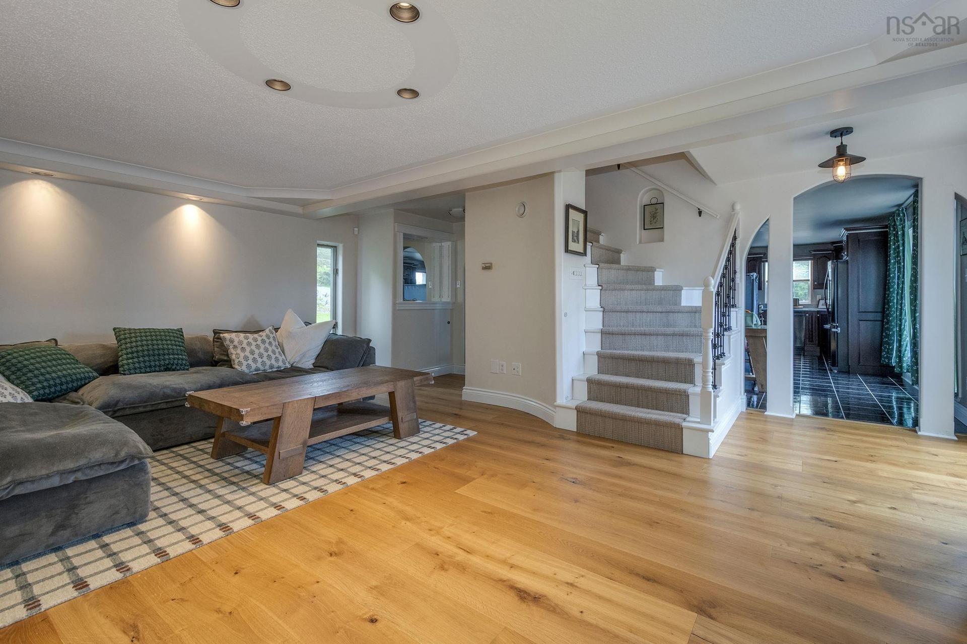 1006 Middle River Road, Rocklin, NS - Indoor Photo Showing Living Room