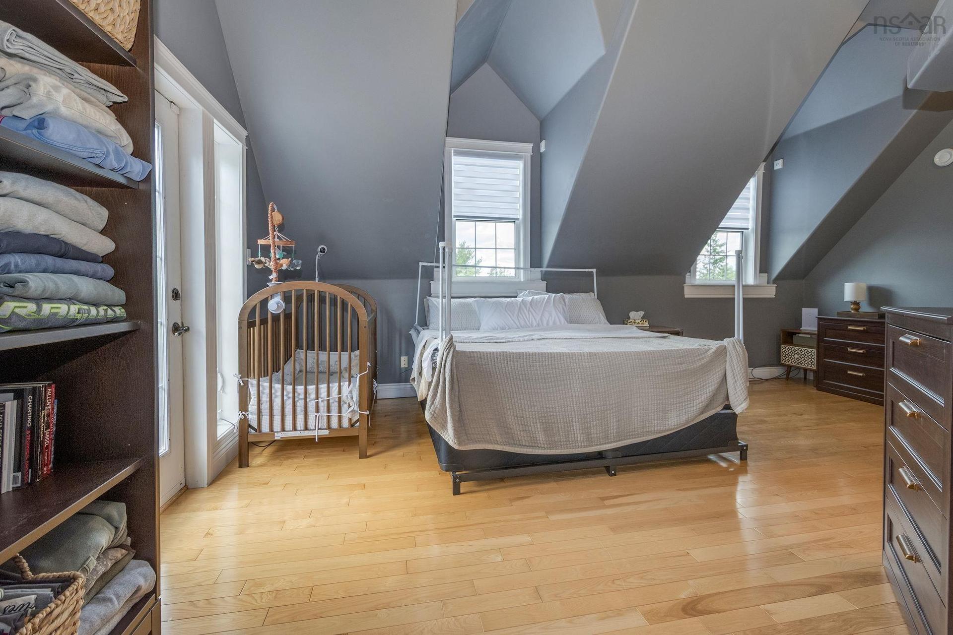 1006 Middle River Road, Rocklin, NS - Indoor Photo Showing Bedroom