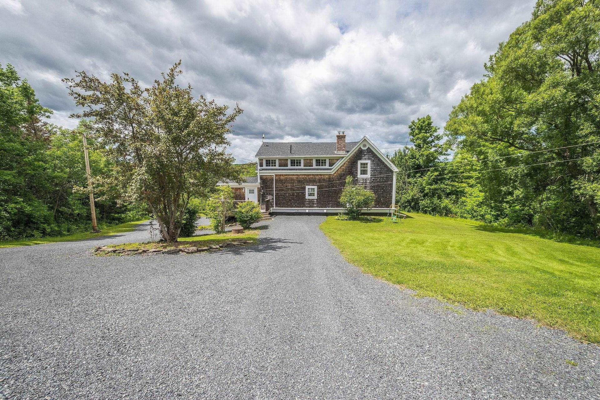 1006 Middle River Road, Rocklin, NS - Outdoor