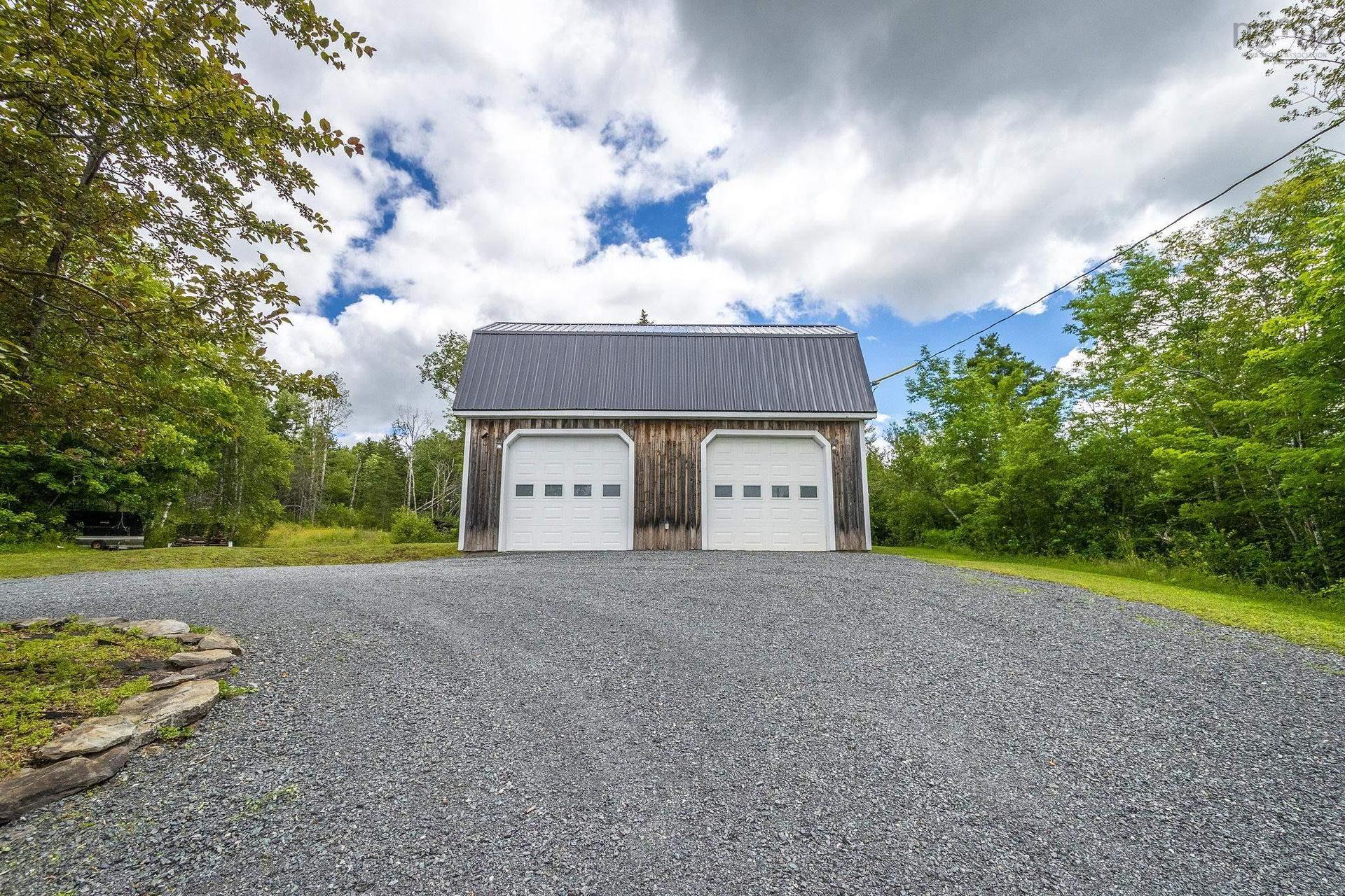 1006 Middle River Road, Rocklin, NS - Outdoor