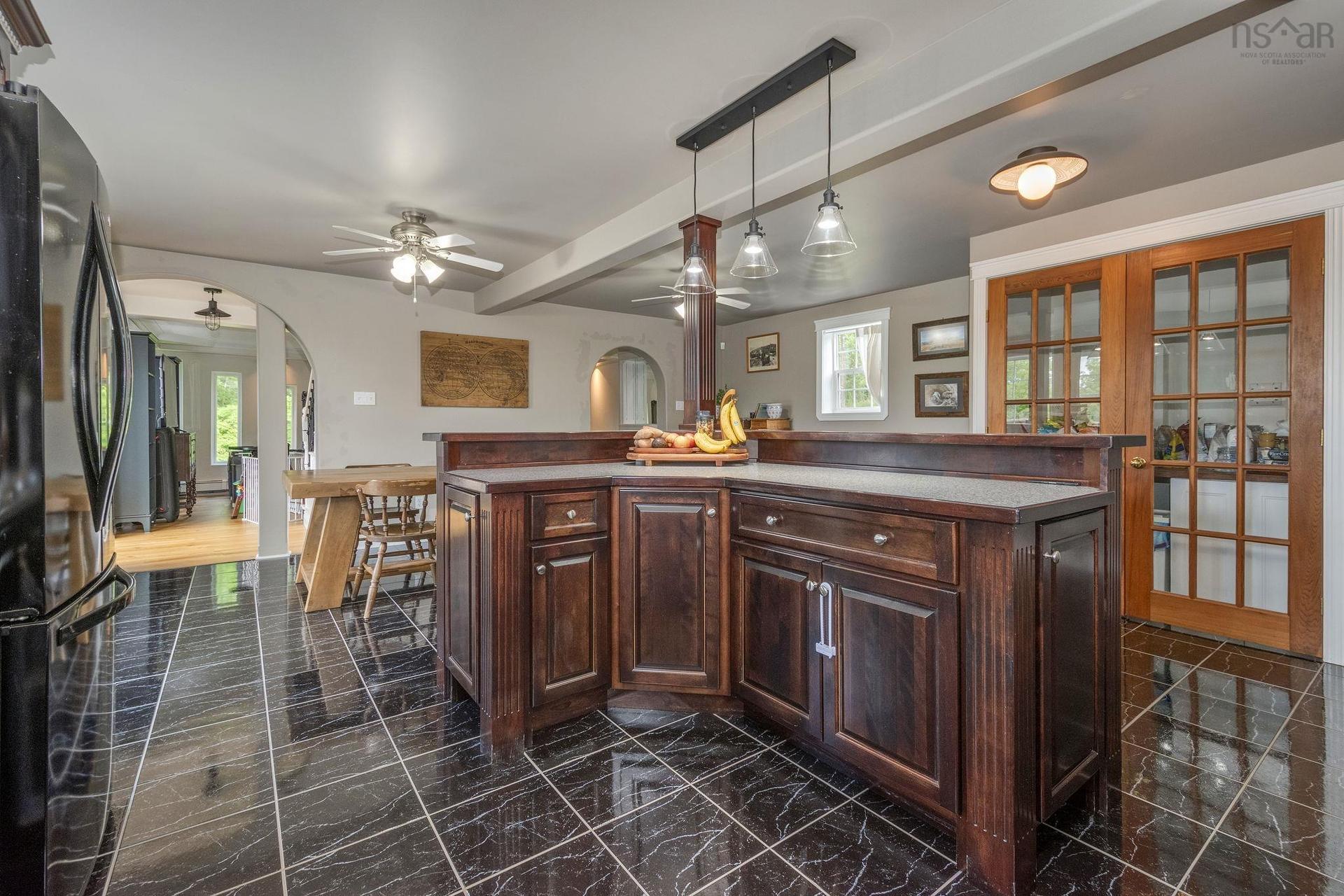1006 Middle River Road, Rocklin, NS - Indoor Photo Showing Other Room