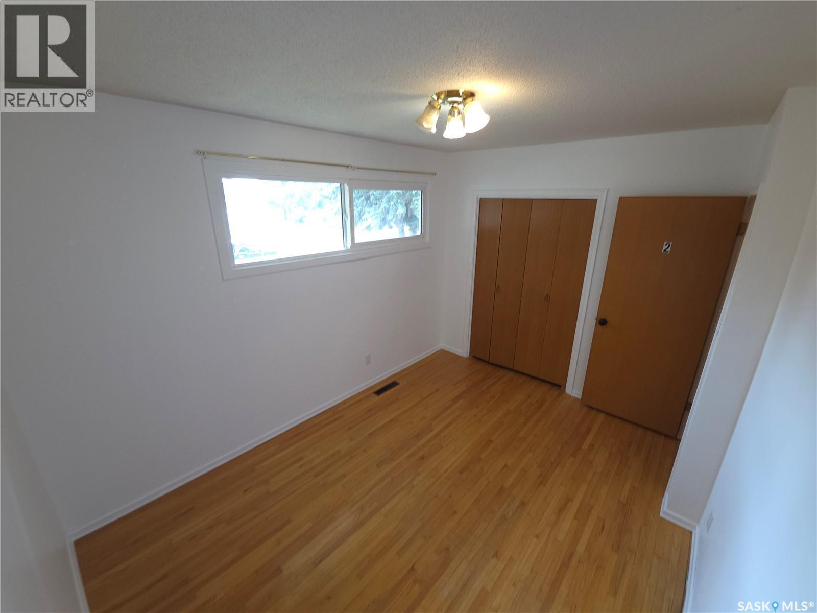 2509 Taylor Street, Saskatoon, SK - Indoor Photo Showing Other Room