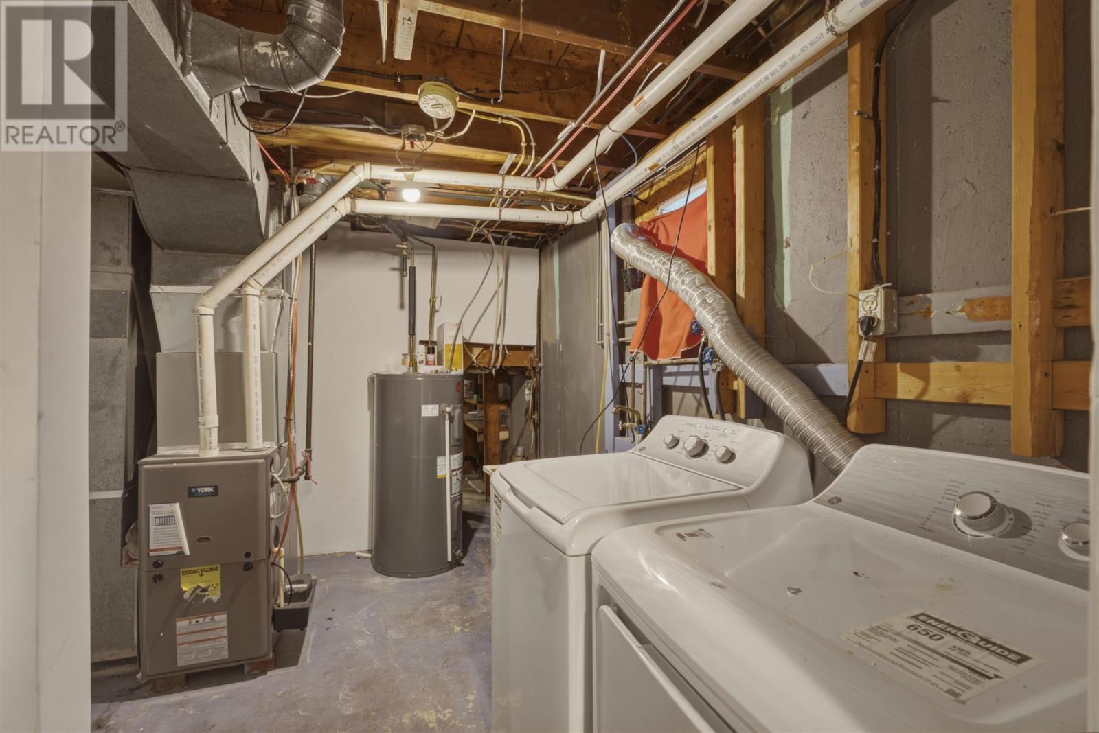 151 Prentice Ave, Sault Ste. Marie, ON - Indoor