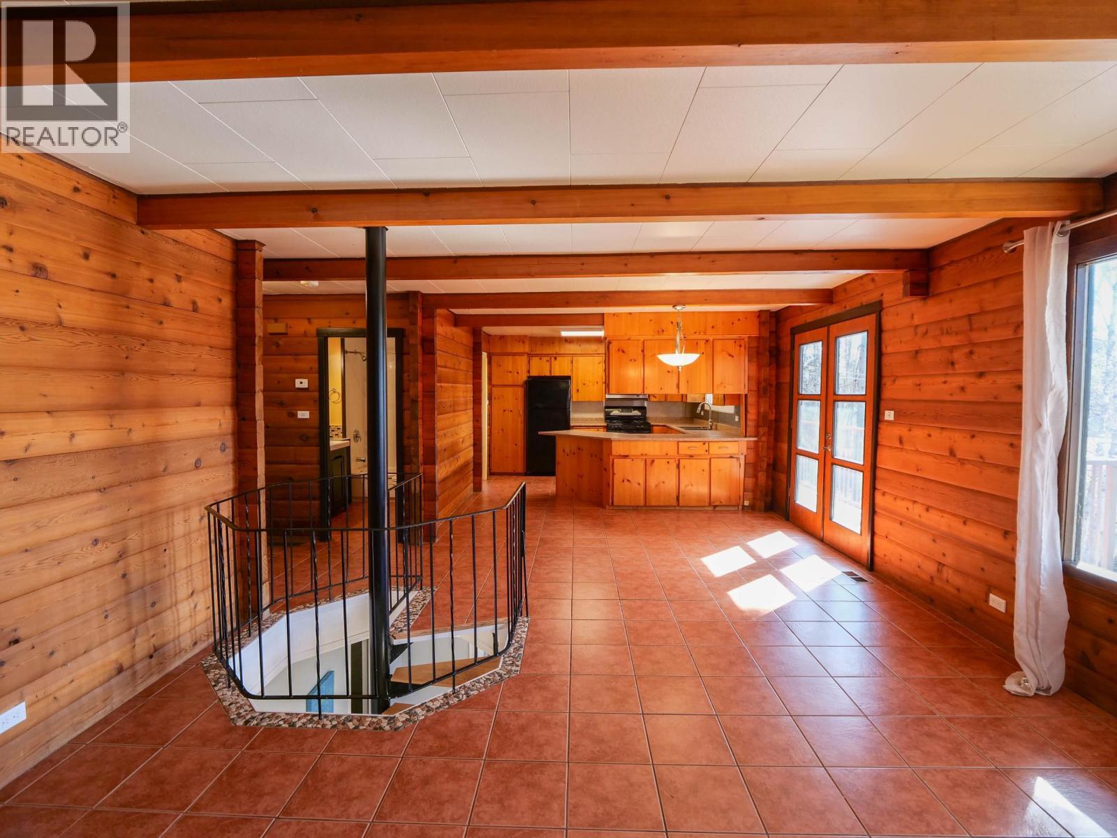182 S Coach Road, Quesnel, BC - Indoor Photo Showing Other Room