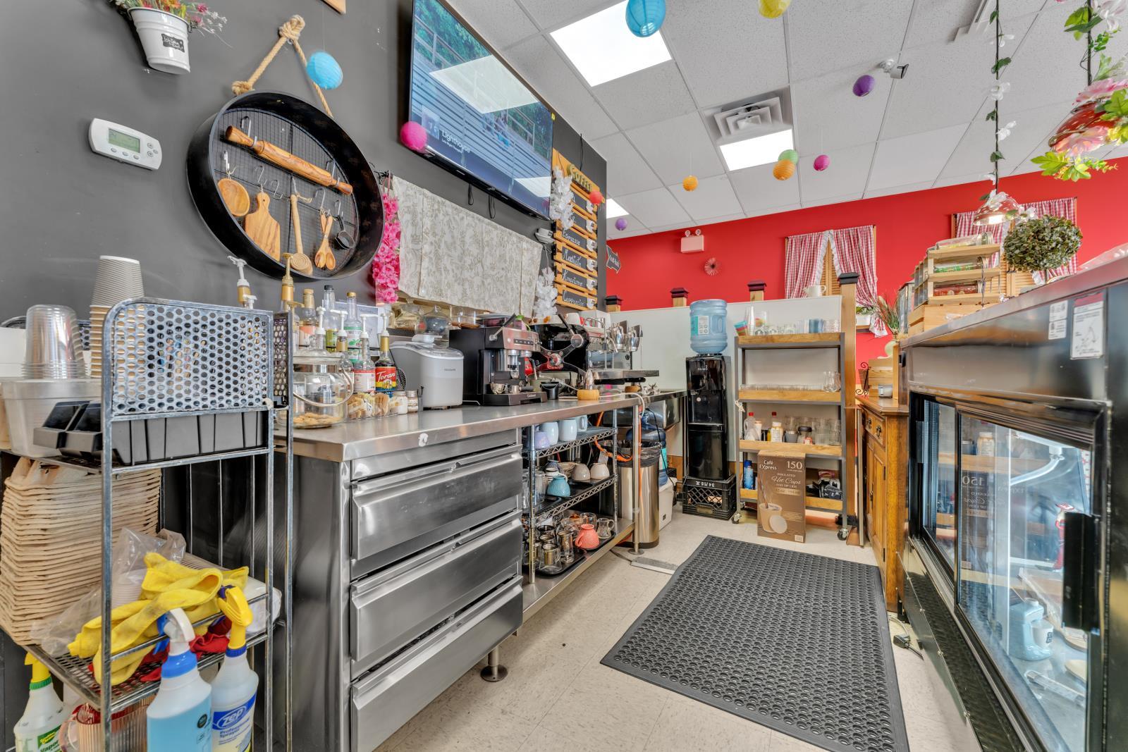 4306 118 Ave, Edmonton, AB