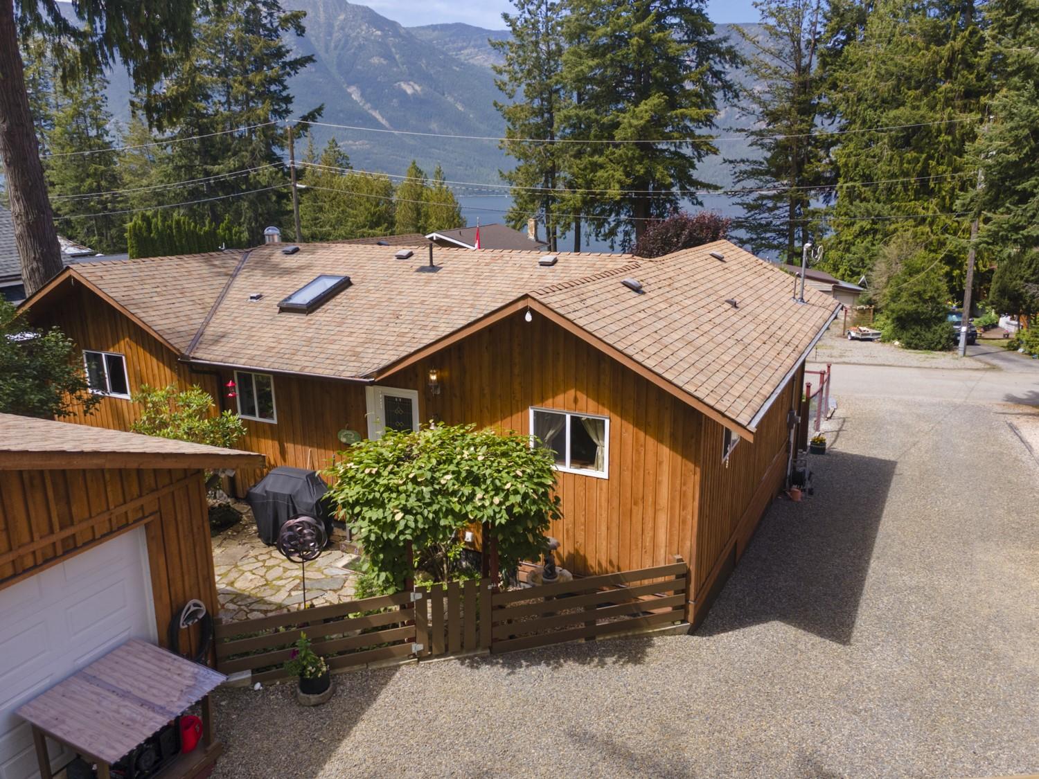13532 Mountain Shores Road, Boswell, BC - Outdoor