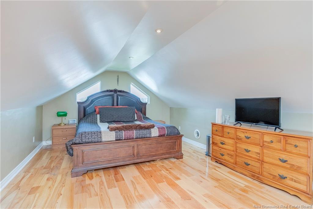 360-362 Cameron St, Moncton, NB - Indoor Photo Showing Bedroom