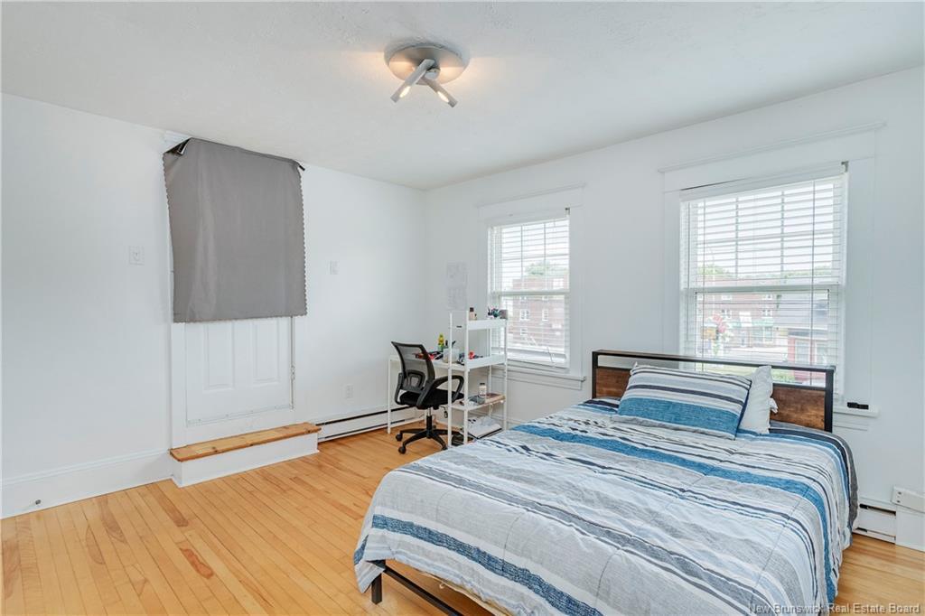 360-362 Cameron St, Moncton, NB - Indoor Photo Showing Bedroom