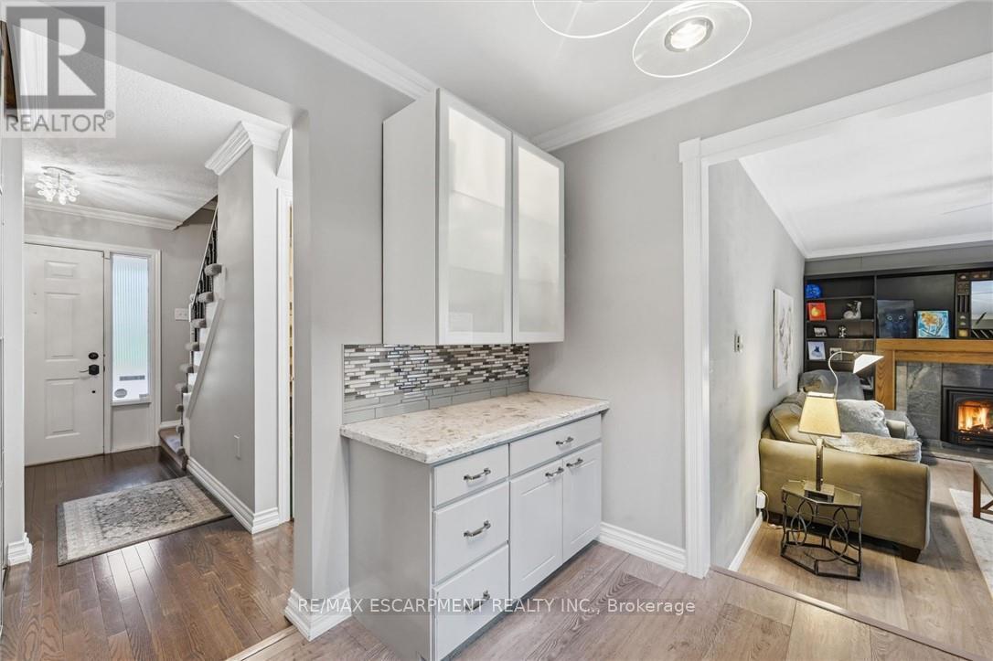 132 Hampton Heath Road, Burlington, ON - Indoor Photo Showing Other Room With Fireplace