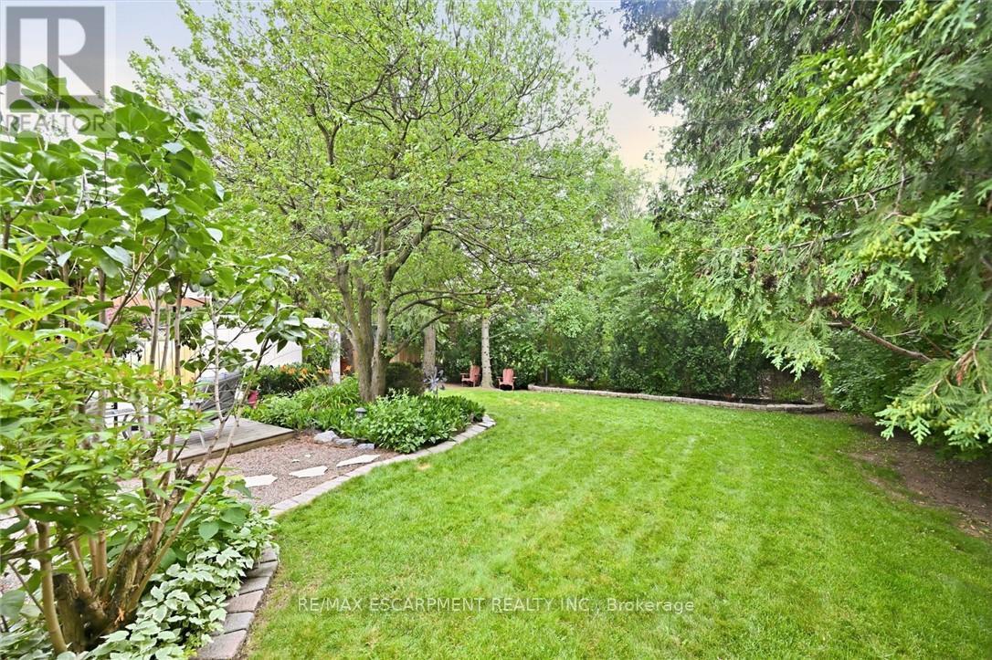 132 Hampton Heath Road, Burlington, ON - Outdoor