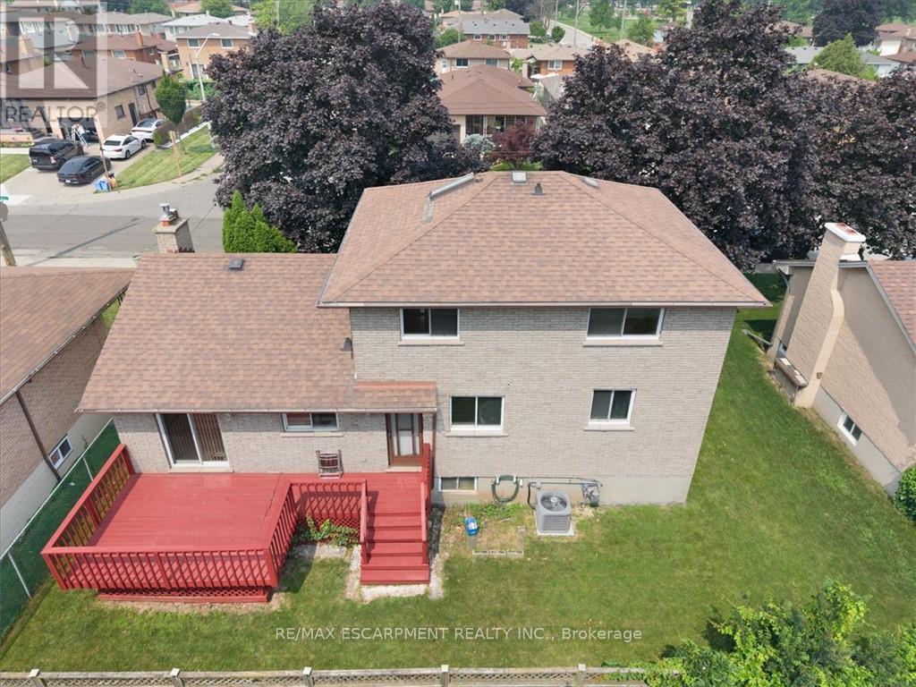 345 Berkindale Drive, Hamilton, ON - Outdoor With Deck Patio Veranda