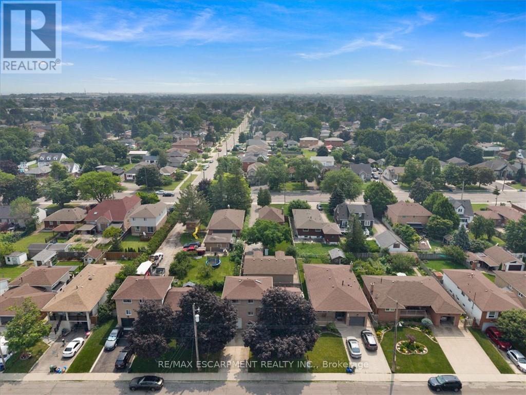 345 Berkindale Drive, Hamilton, ON - Outdoor With View
