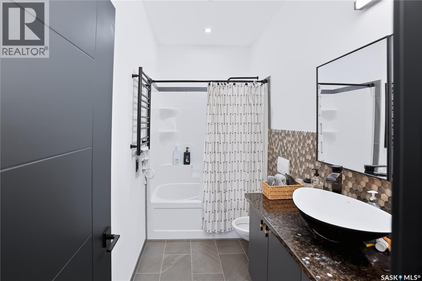 Ad Acreage, Corman Park Rm No. 344, SK - Indoor Photo Showing Bathroom