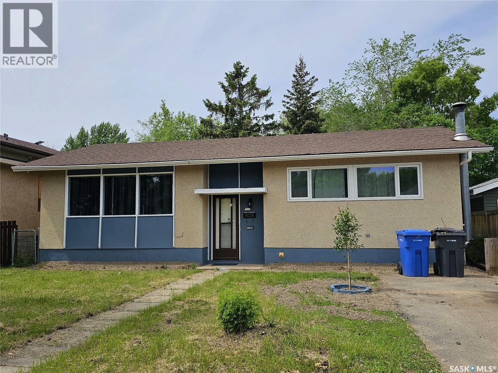 1641 103Rd Street, North Battleford, SK - Outdoor