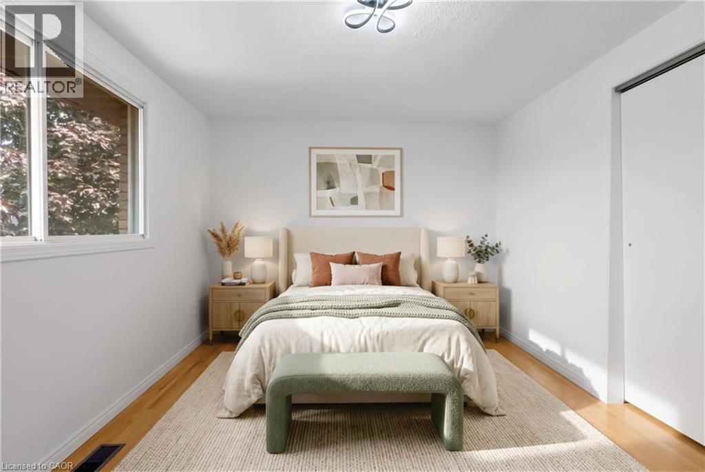 VIRTUALLY STAGED - 345 Berkindale Drive, Hamilton, ON - Indoor Photo Showing Bedroom