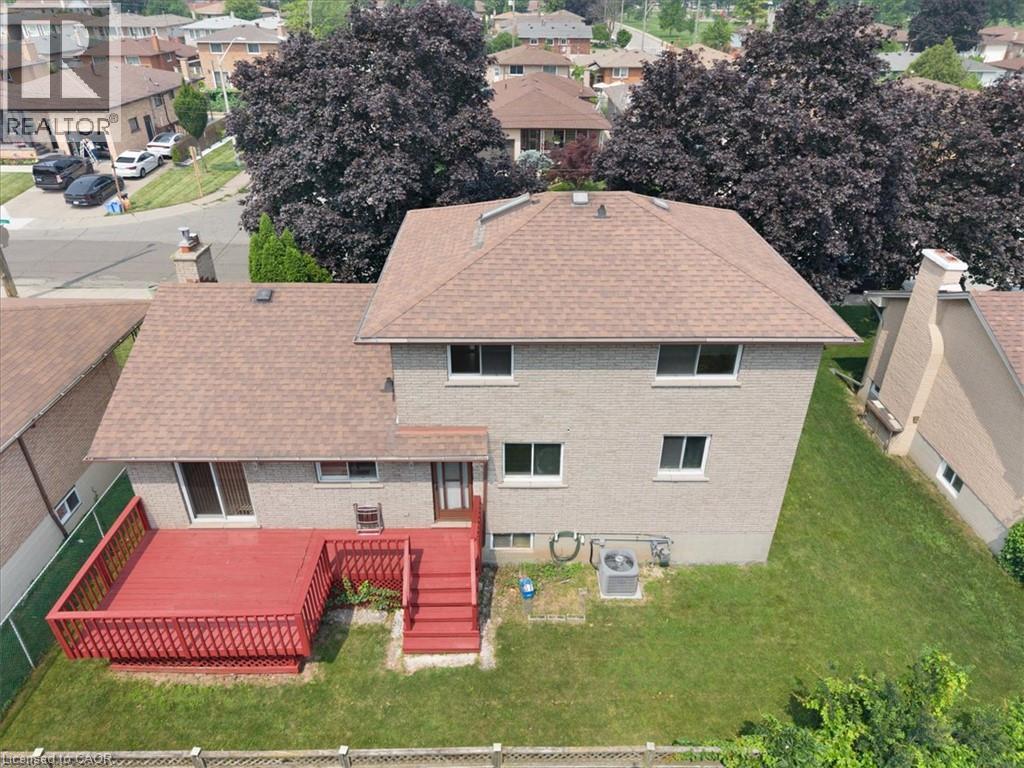345 Berkindale Drive, Hamilton, ON - Outdoor With Deck Patio Veranda