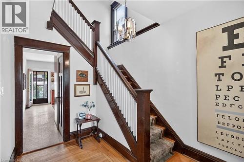 172 Kensington Avenue S, Hamilton, ON - Indoor Photo Showing Other Room