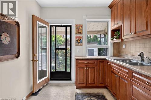 172 Kensington Avenue S, Hamilton, ON - Indoor Photo Showing Kitchen With Double Sink
