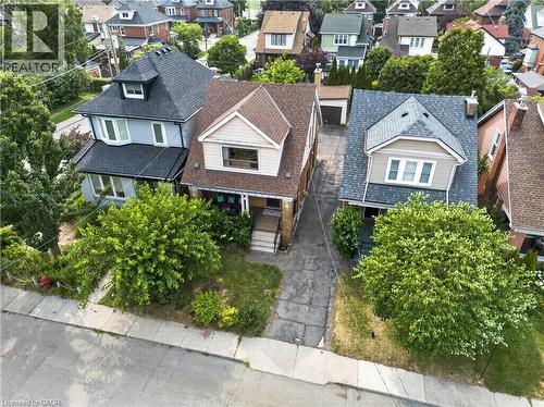 172 Kensington Avenue S, Hamilton, ON - Outdoor With Facade