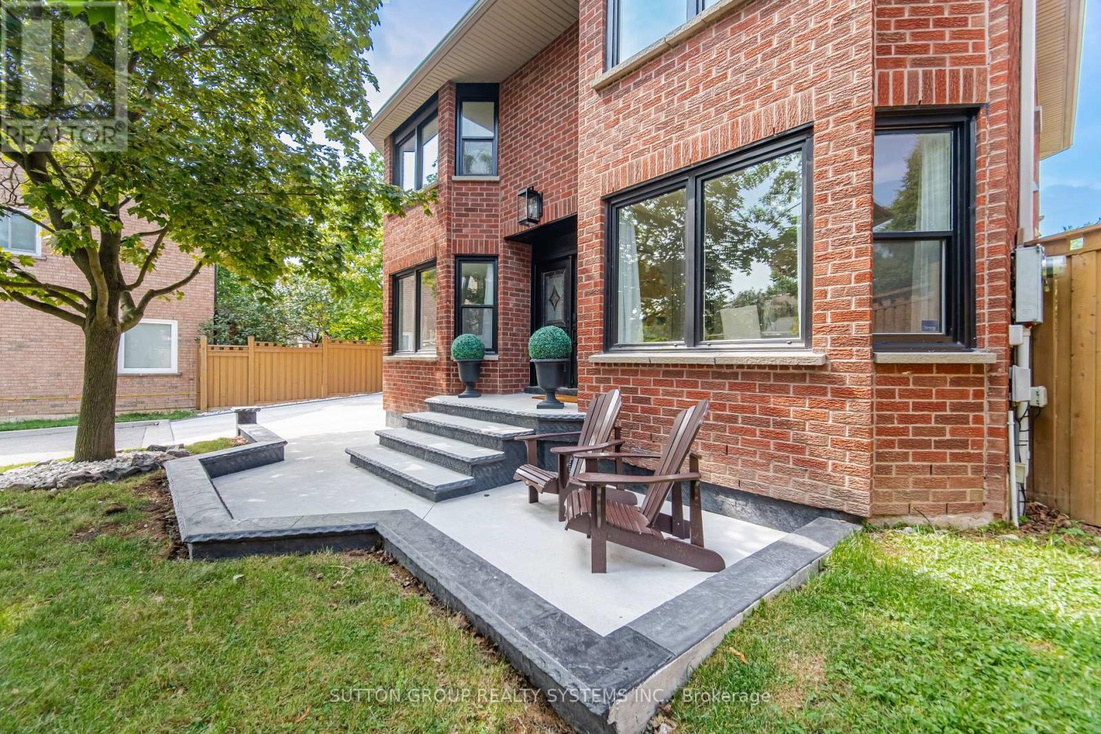 6615 Snow Goose Lane, Mississauga, ON - Outdoor