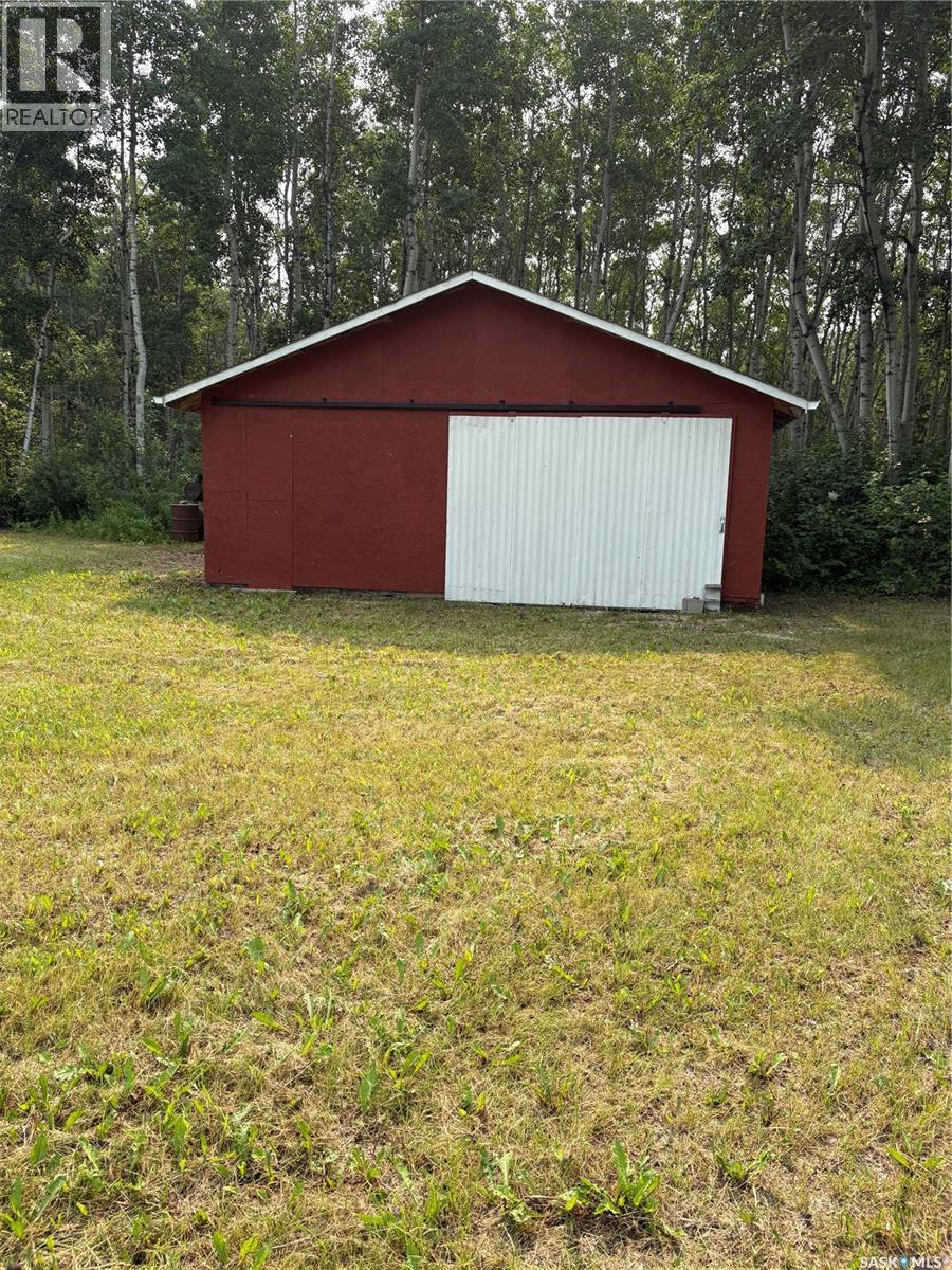 Cawkwell Acreage 2, Kelvington, SK - Outdoor