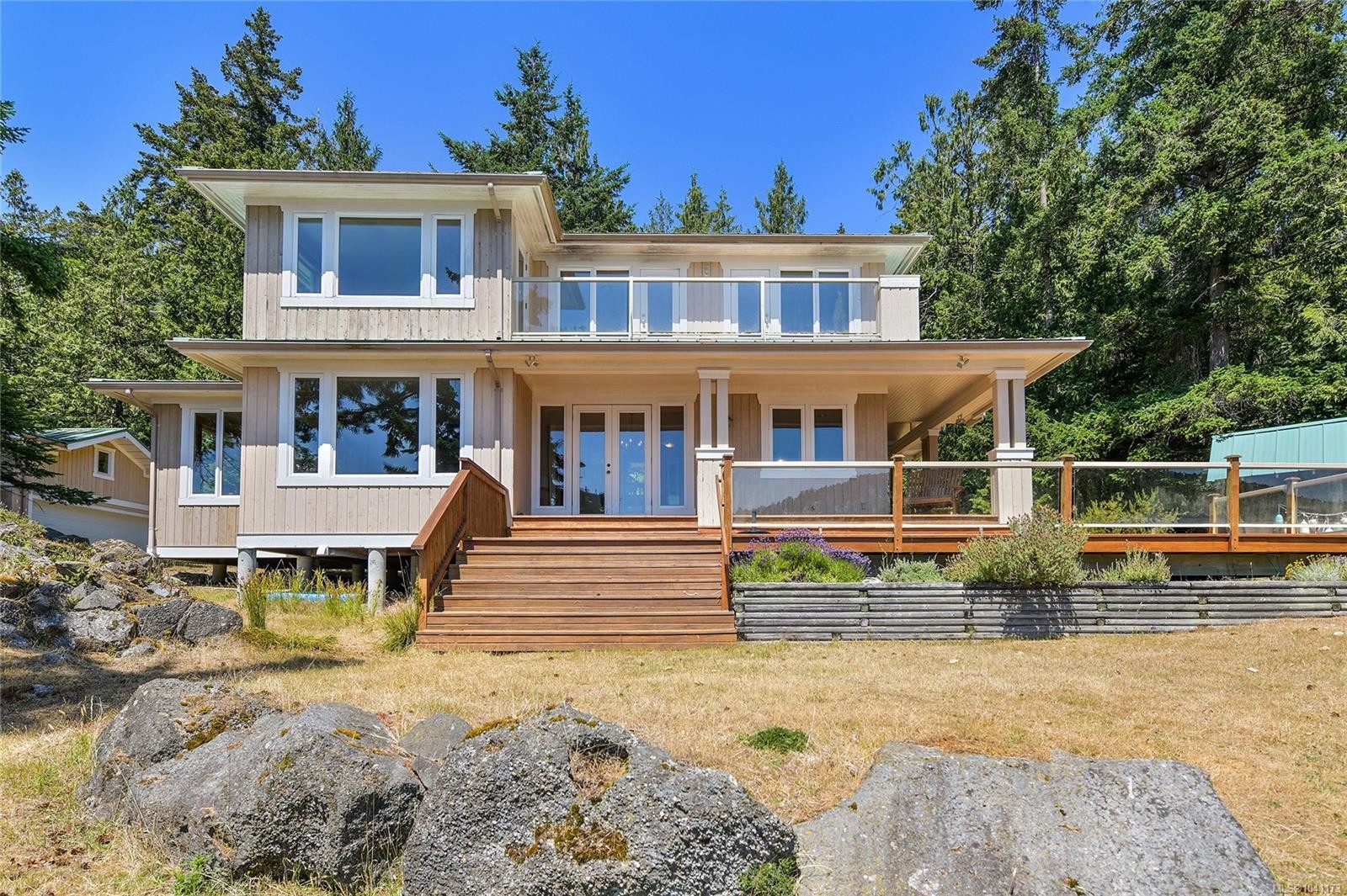 647 Dinner Bay Rd, Mayne Island, BC