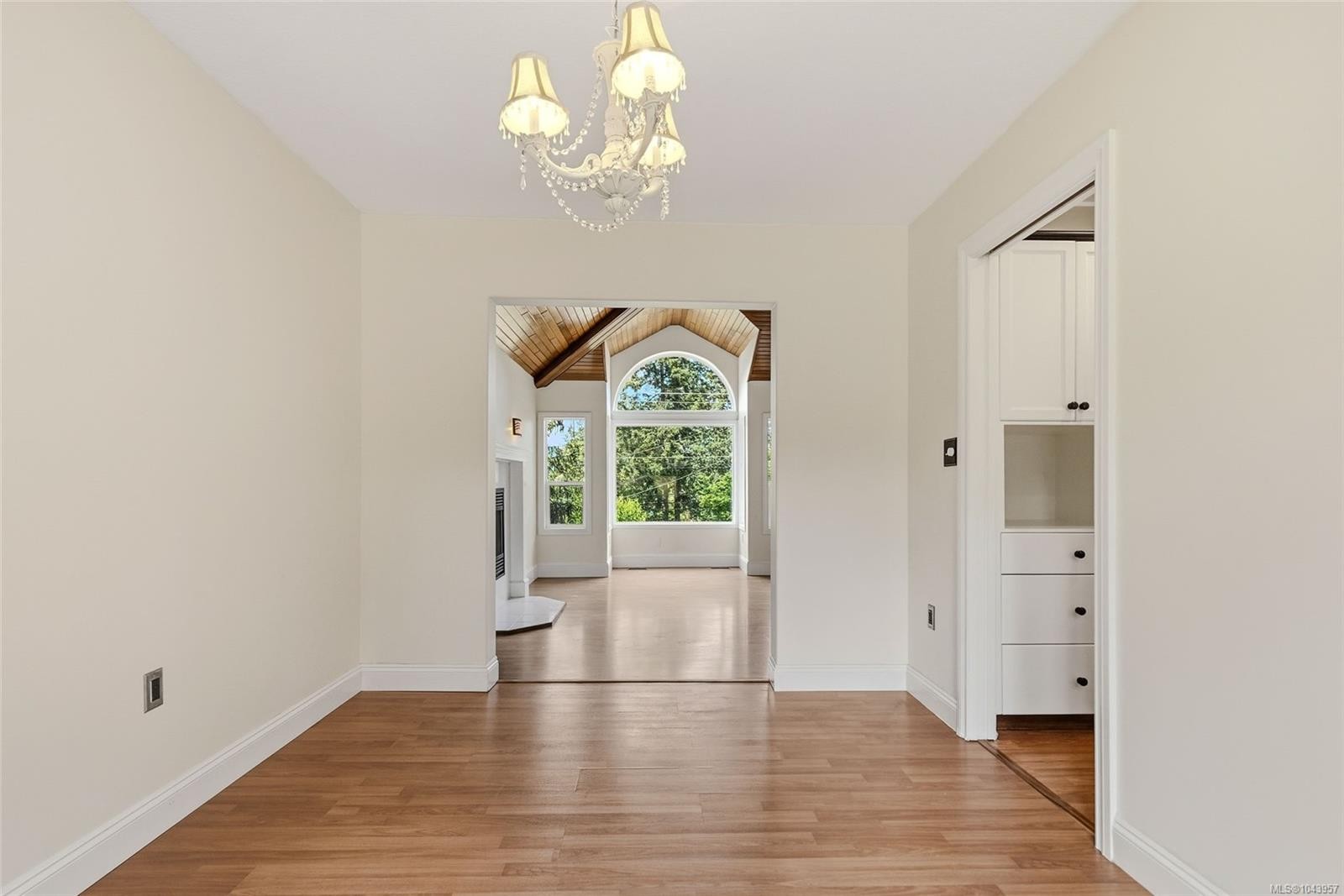 1688 Maple Bay Rd, Duncan, BC