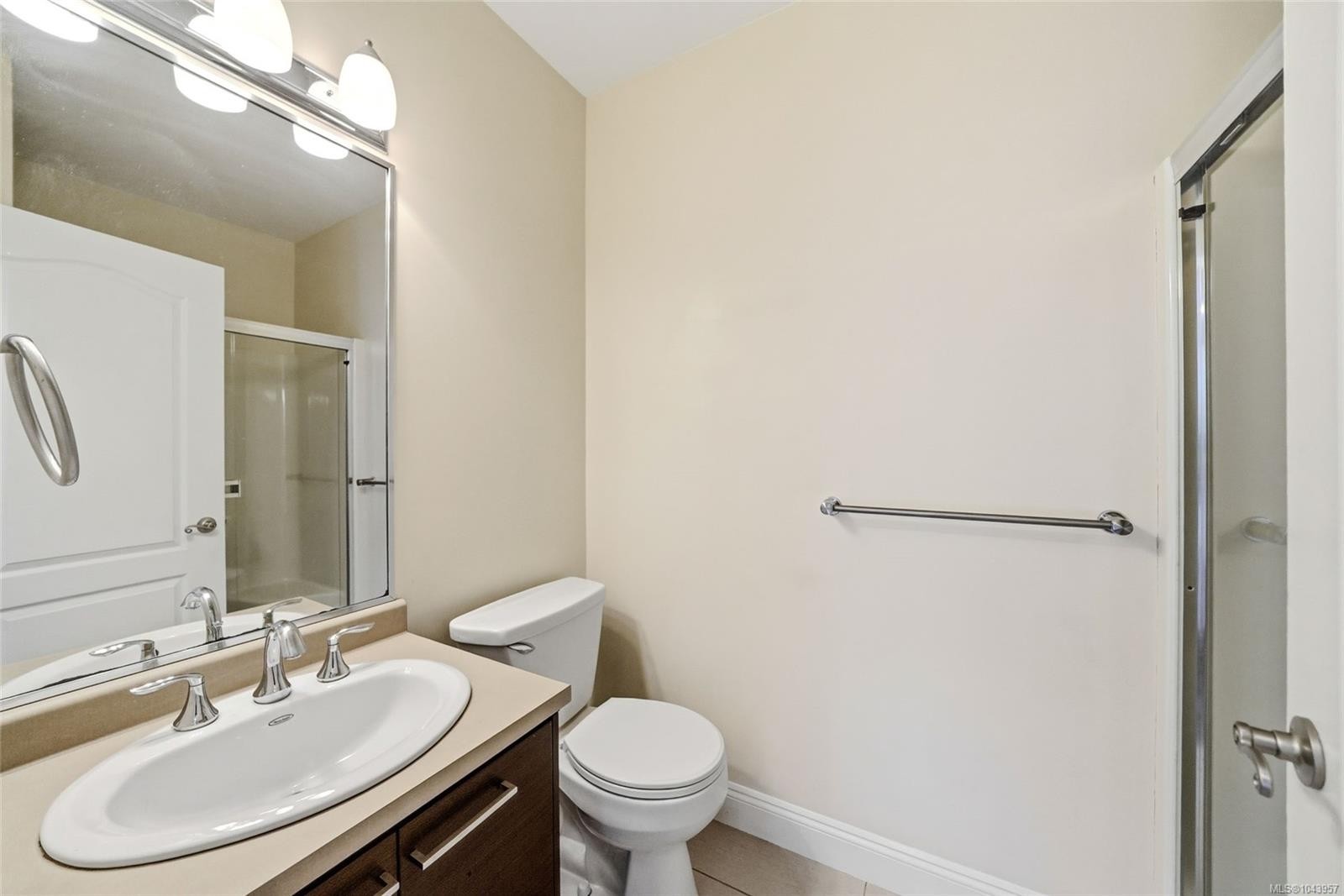 1688 Maple Bay Rd, Duncan, BC