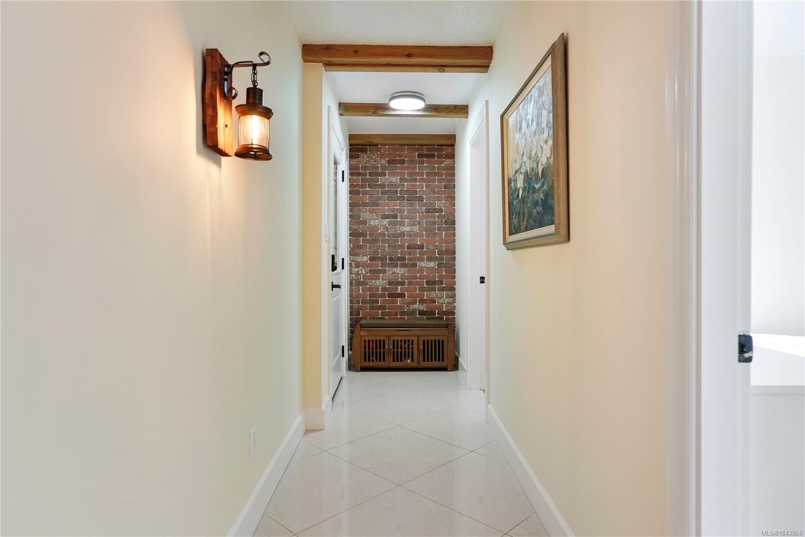 5470 Alderley Rd, Saanich, BC