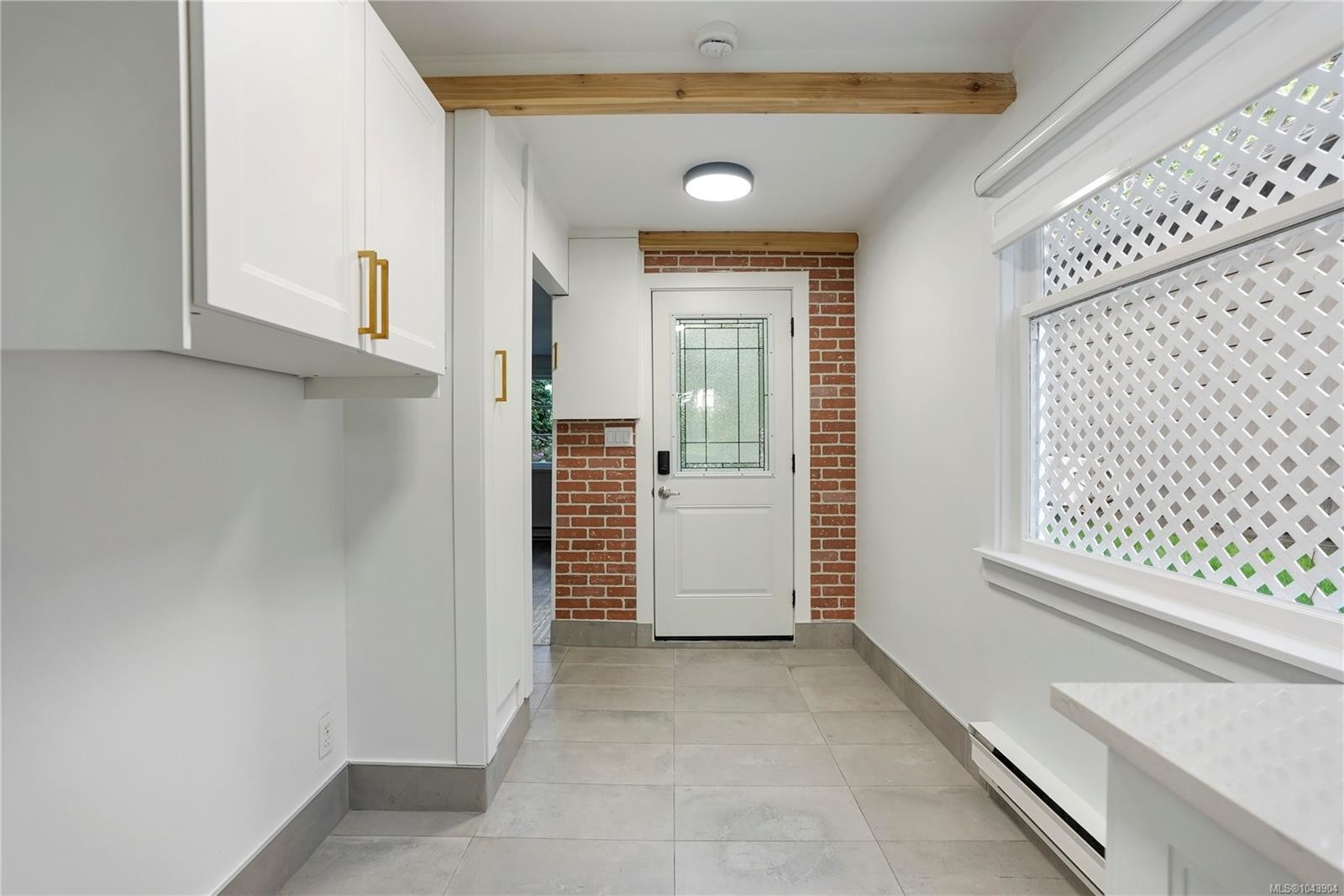 5470 Alderley Rd, Saanich, BC