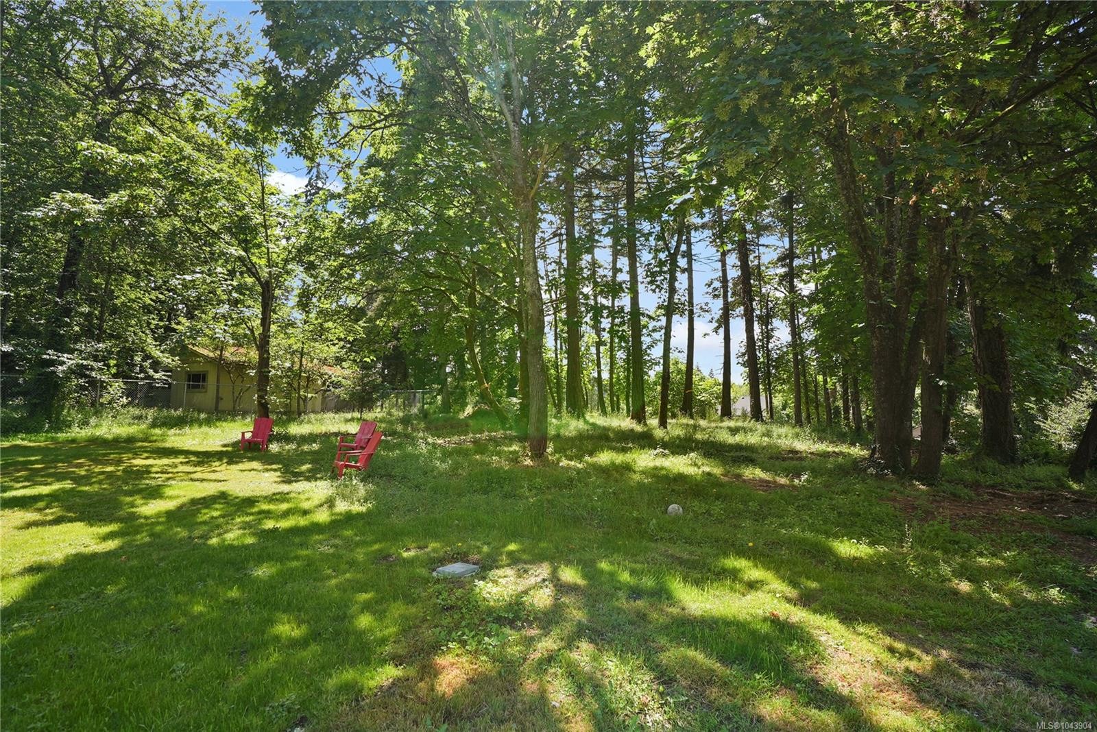 5470 Alderley Rd, Saanich, BC