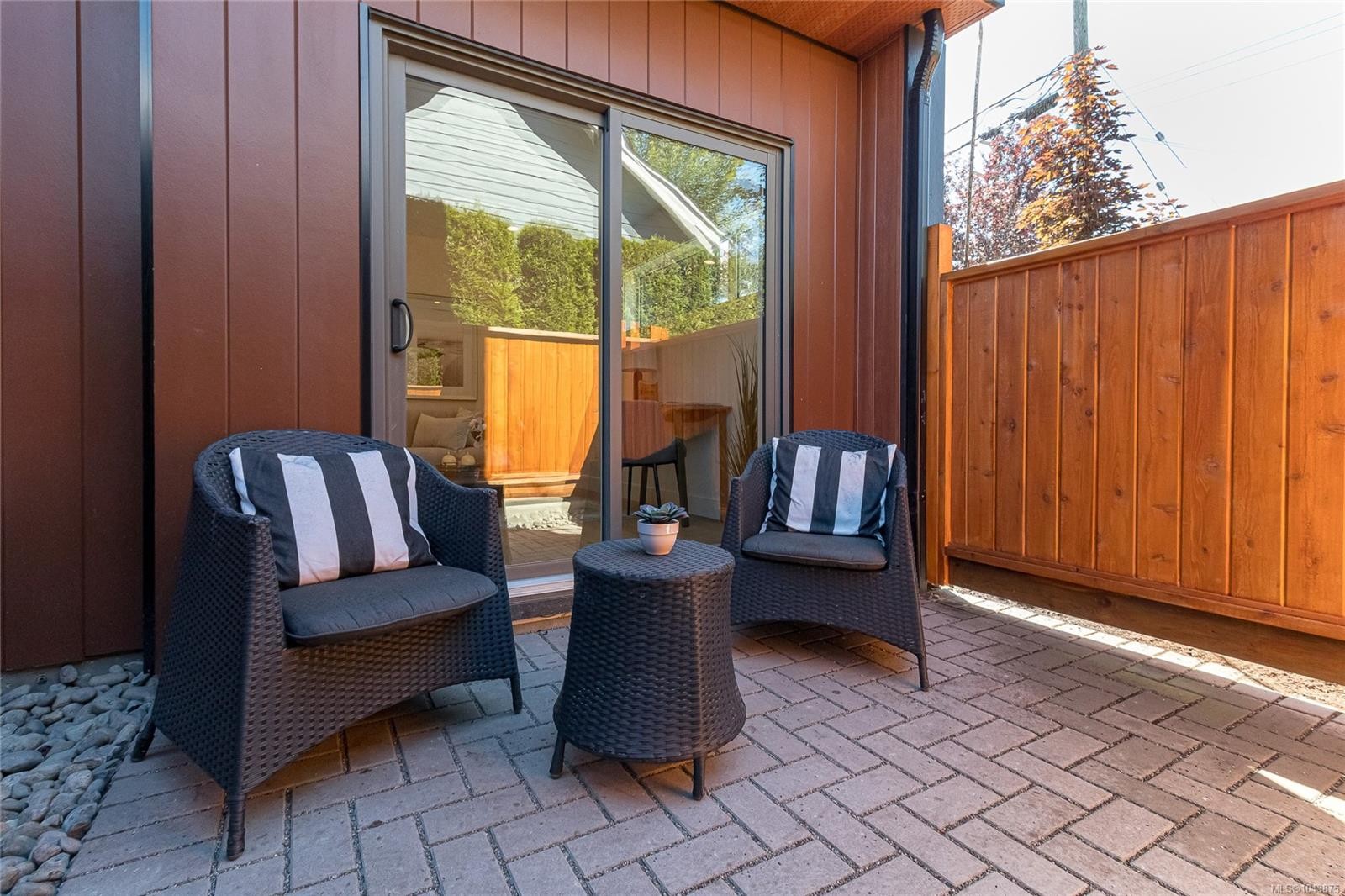 #9-10485 Resthaven Dr, Sidney, BC