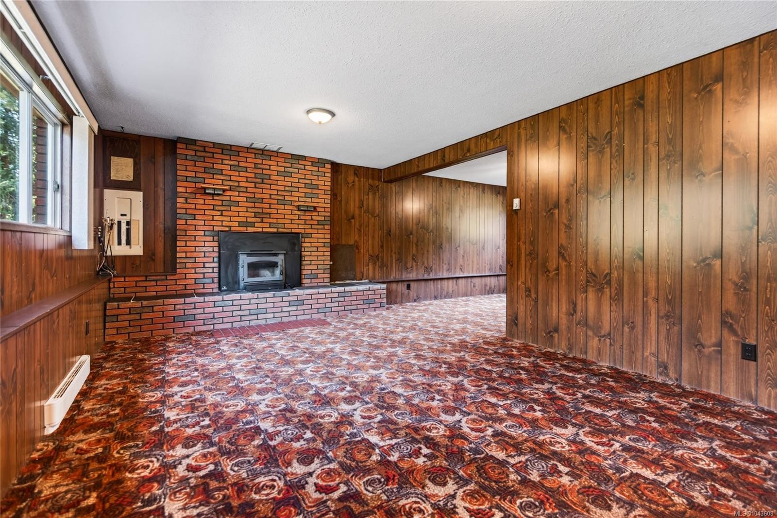 1847 Miracle Beach Dr, Black Creek, BC