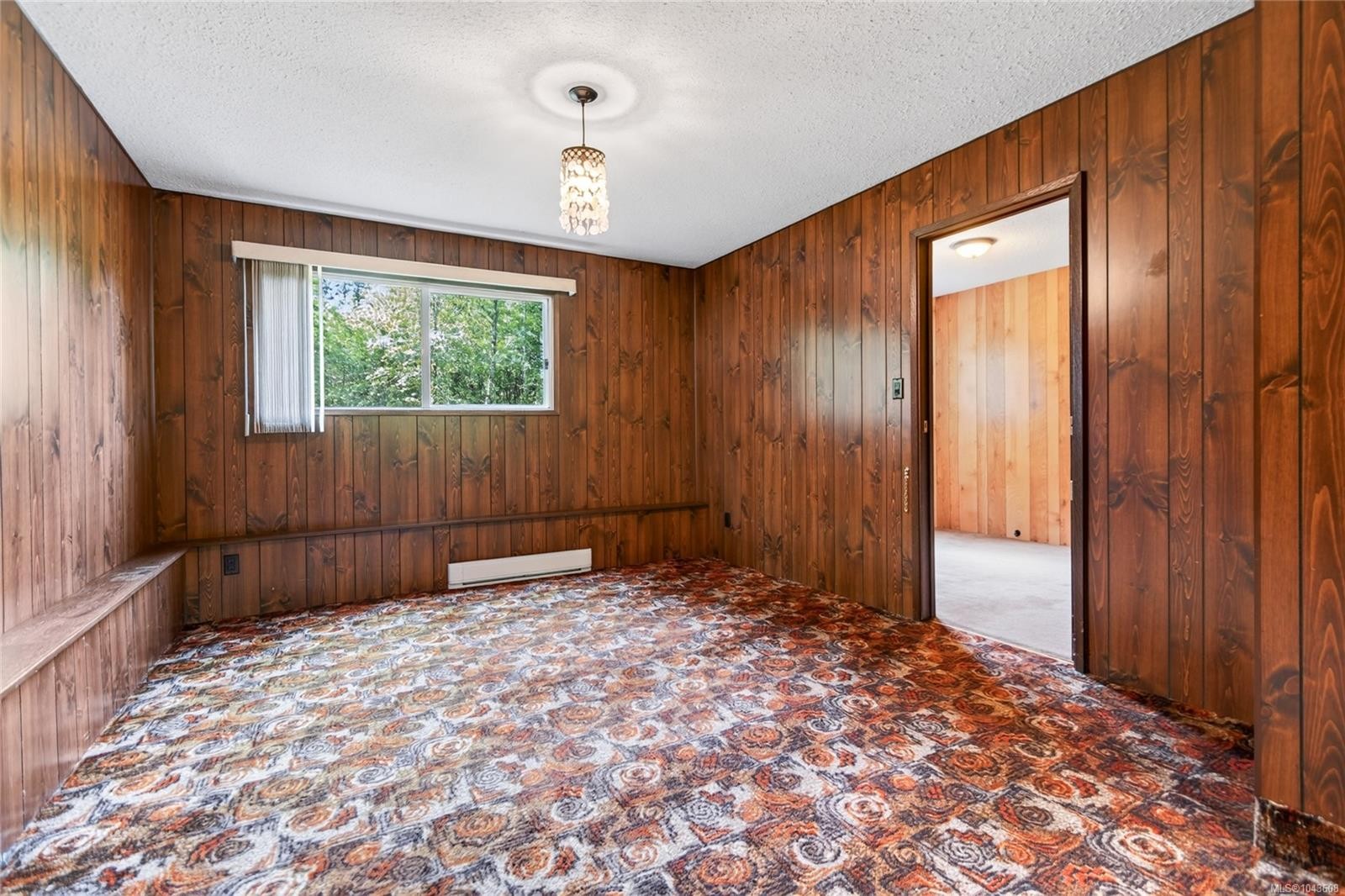 1847 Miracle Beach Dr, Black Creek, BC
