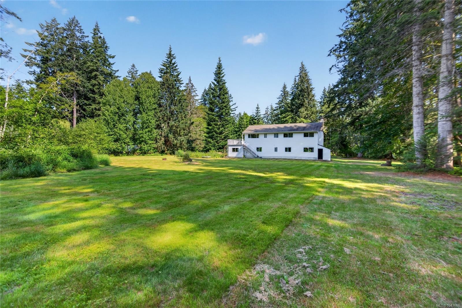 1847 Miracle Beach Dr, Black Creek, BC