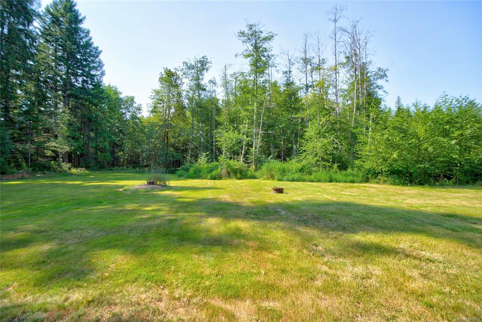 1847 Miracle Beach Dr, Black Creek, BC