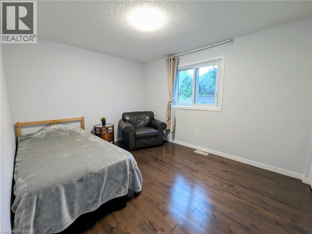 553 Blue Beech Boulevard, Waterloo, ON - Indoor Photo Showing Bedroom