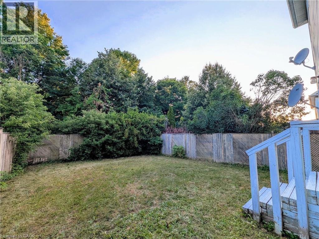 553 Blue Beech Boulevard, Waterloo, ON - Outdoor