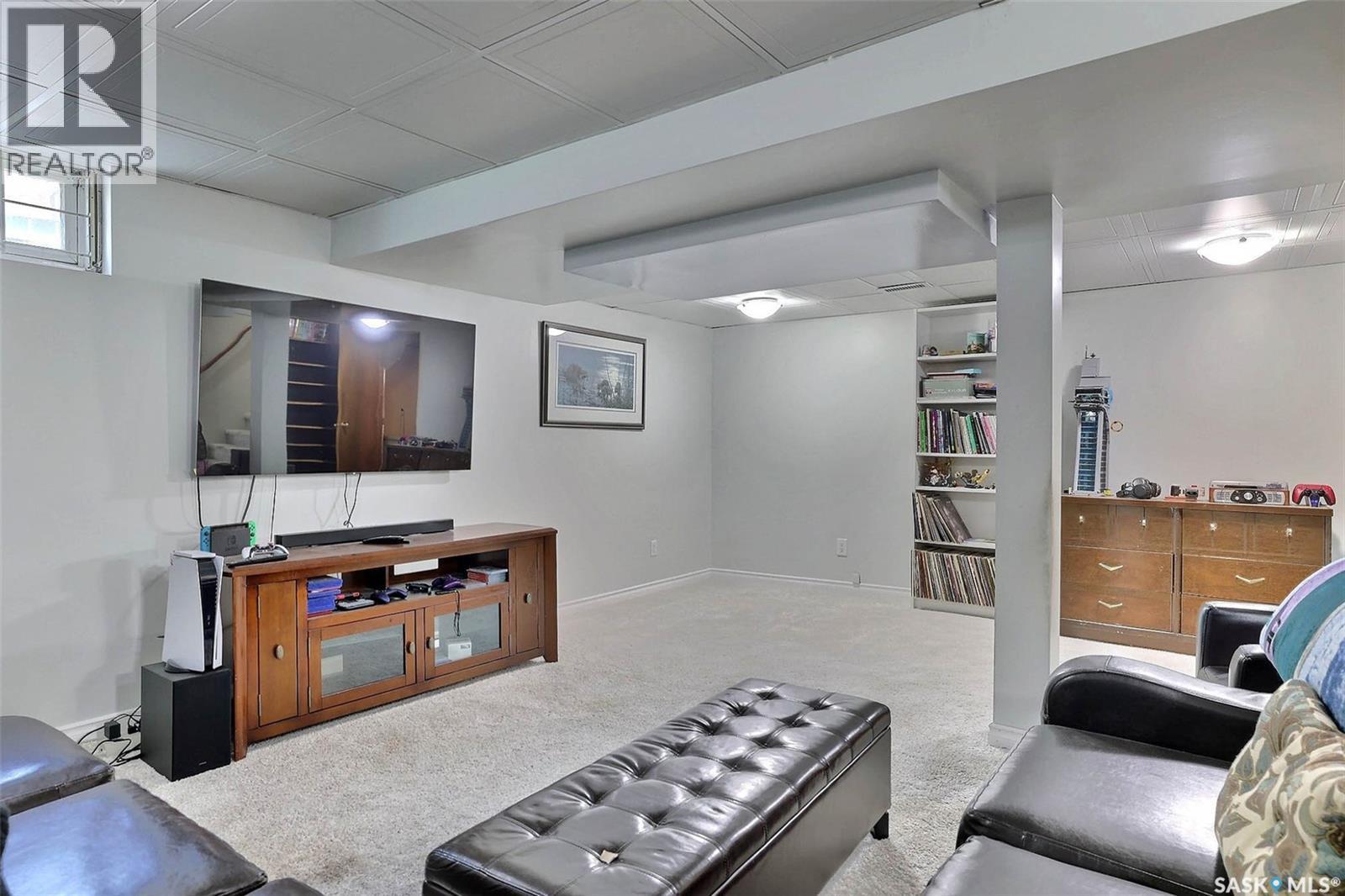 3419 Keehr Place E, Regina, SK - Indoor